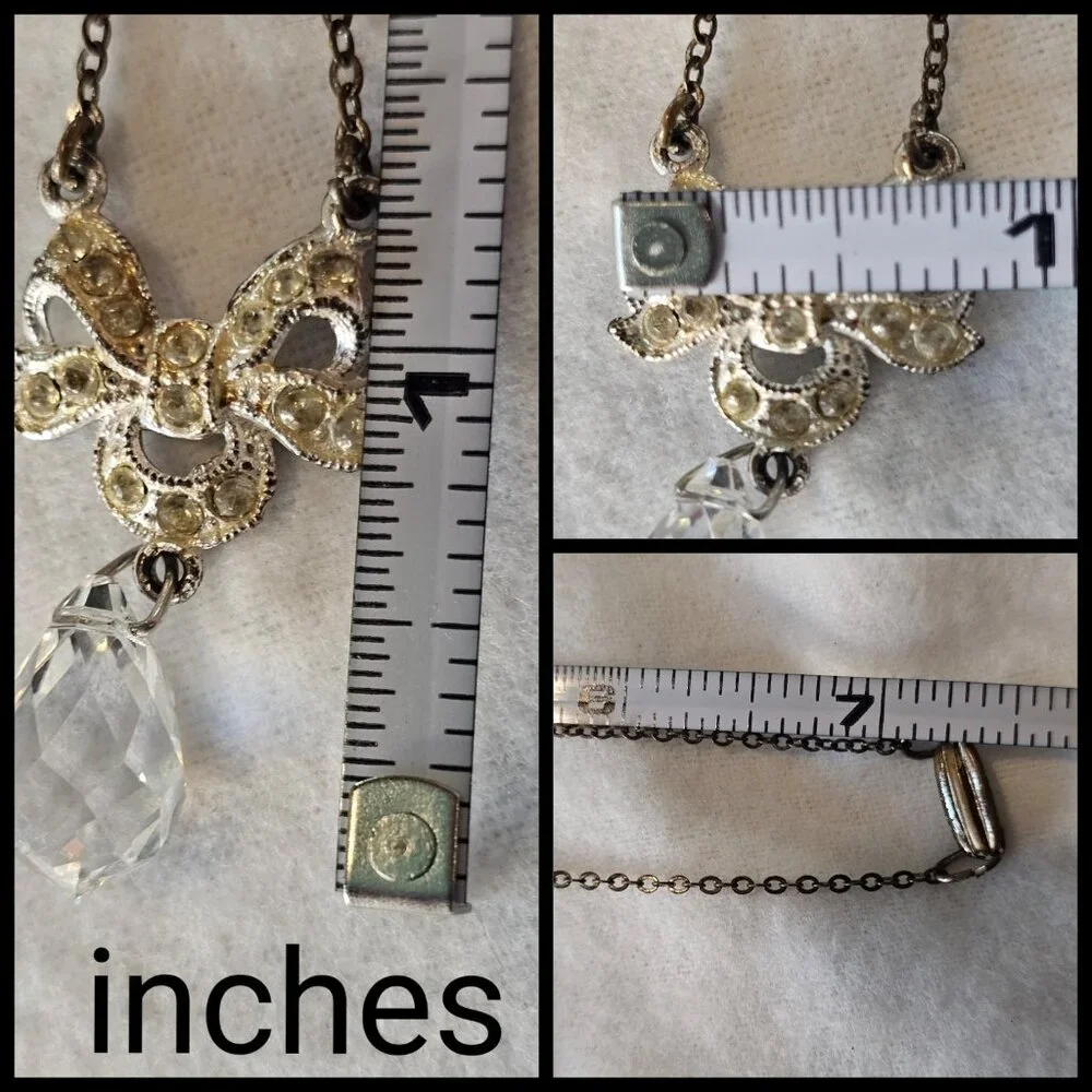VTG Bow Pendant Necklace Teardrop Crystal Faceted Rhinestones 14‎ Inches Mod